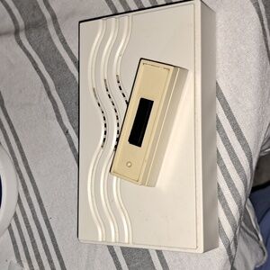 Carlon wireless door bell